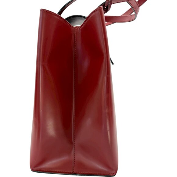 Burberry Red Leather Structured Tote Bag with Tag Charm – Classic Everyday Bag - Picture 8 of 15